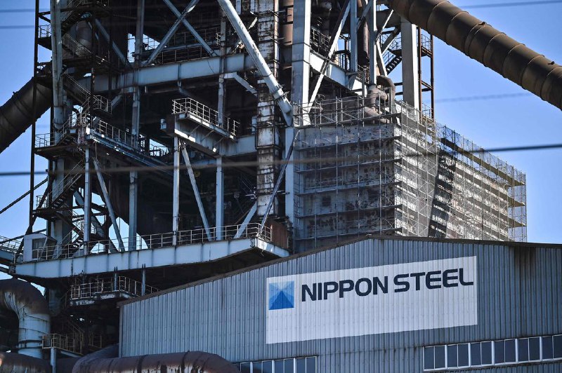 拜登阻止日本制铁收购美国钢铁 称或危及国家安全美国总统拜登兑现承诺，阻止日本制铁（Nippon Steel）以149亿美元（约209亿新元）收购美国钢铁（United States Steel），理由是该交易可能危及国家安全