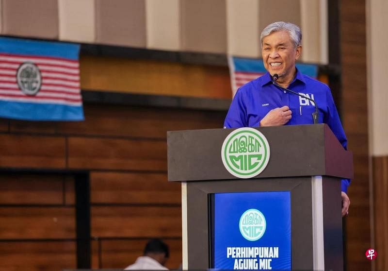 阿末扎希：政府未强制非回教徒申请清真认证马来西亚副首相阿末扎希说，自愿申请清真认证措施已经实施多年，政府目前并未强制全国非回教徒餐饮业者申请清真认证