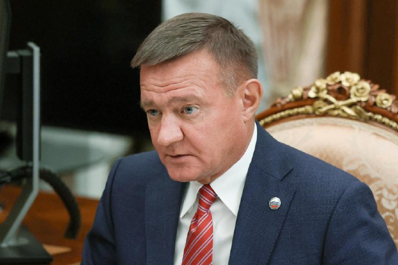 俄前交通部长疑似自杀 克里姆林宫表示震惊克里姆林宫星期二（7月8日）对俄罗斯前交通部长斯塔罗沃伊特疑似自杀的消息表示震惊