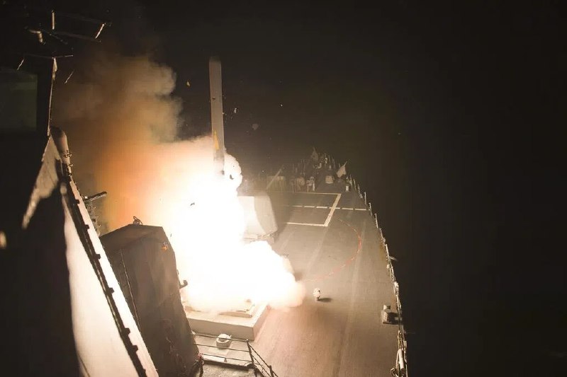 如果普京不结束战争 特朗普可能向基辅提供战斧导弹美国总统特朗普说，如果俄罗斯总统普京不结束在乌克兰的战争，他可能会向基辅提供远程“战斧”巡航导弹