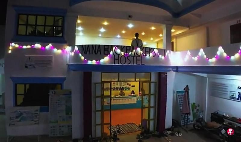 老挝政府：对外国游客疑喝假酒中毒去世深感悲痛老挝政府星期六（11月23日）说，对万荣外国游客死亡事件深感悲痛