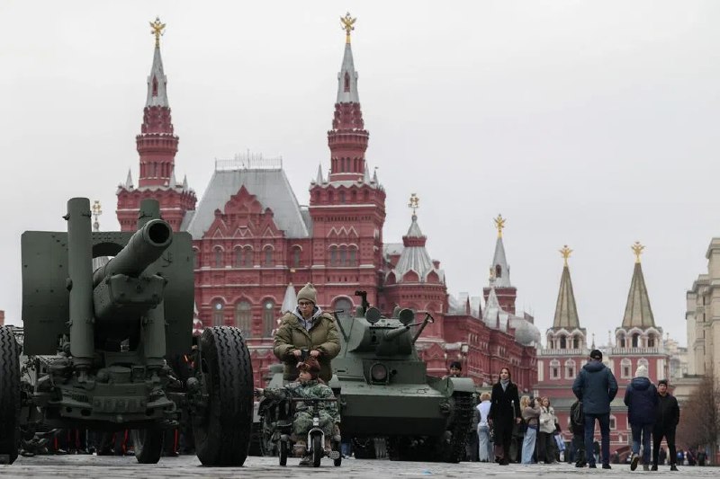 乌克兰：俄军使用弹药 七成产自朝鲜乌克兰当局分析，俄罗斯目前在俄乌战争中使用的弹药，有约70%是朝鲜生产的