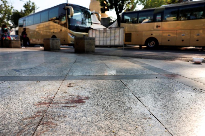 泰媒：柬埔寨前反对党议员在曼谷遭枪杀身亡泰国媒体报道，一名柬埔寨前反对党议员星期二（1月7日）在曼谷被一名骑电单车的枪手开枪打死