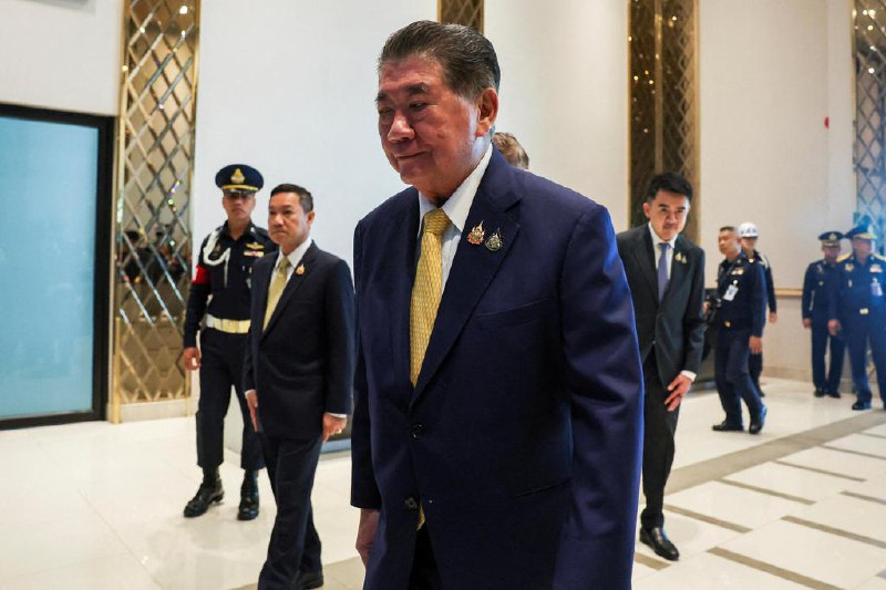 称侵犯主权 泰国代首相蓬探将对柬埔寨提起诉讼泰国代首相蓬探要求相关部门起草法律文件，对柬埔寨提起诉讼