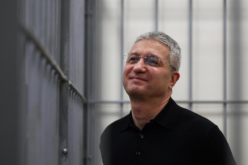 俄前国防部副部长伊万诺夫贪污罪立 判监13年俄罗斯前国防部副部长伊万诺夫被判贪污罪名成立，判监13年