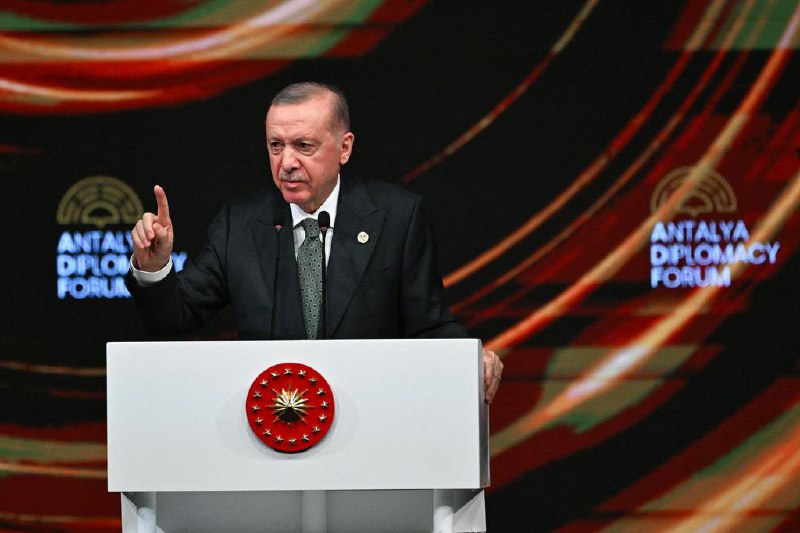 土耳其不会容忍将叙利亚陷入不稳定的企图土耳其总统埃尔多安说，土耳其不会容忍任何将叙利亚陷入不稳定的企图