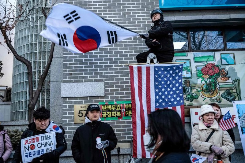 韩国第21届总统选举 海外选民投票启动韩国第21届总统选举海外选民投票星期二（5月20日）在全球118个国家和地区的223个投票站同步启动，将一直持续至星期天（25日）