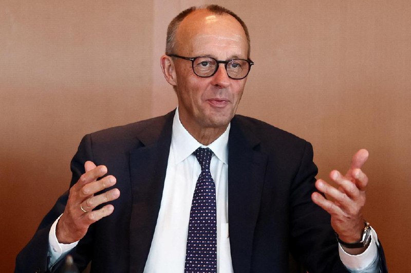 德国拟设立1000亿欧元基金 强化战略产业安全德国拟设立一支规模达1000亿欧元（约1490亿新元）的投资基金，以增强国防、能源及关键原材料等战略领域的安全保障