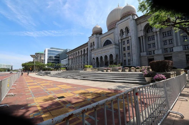 马国联邦法院：死刑获减刑者无权检讨刑期马来西亚联邦法院裁定，已获特赦或从死刑减刑为有期徒刑者，无权再根据“2023年检讨强制死刑及无期徒刑（联邦法院临时权限）法令”要求修改刑期起算日