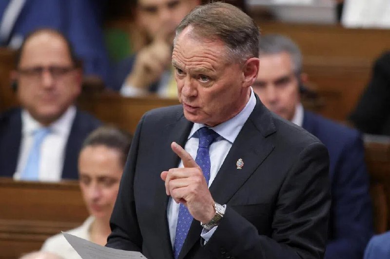 加拿大加入欧盟1500亿欧元军事采购基金加拿大与欧盟达成协议，将加入欧盟1500亿欧元（约2258亿新元）的军事采购基金，准入费用尚未公布