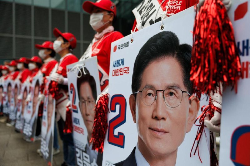 韩国总统选举民调：李在明支持率51%金文洙29%韩国总统选举的新民调结果显示，共同民主党总统候选人李在明以51%的支持率领跑，国民力量候选人金文洙29%，改革新党候选人李俊锡8%