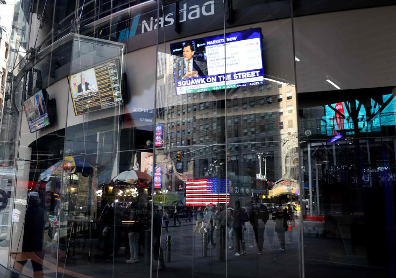 美股再度大跌触发避险情绪 亚太股市承压金价上扬美国股市星期四（3月14日）大幅下跌