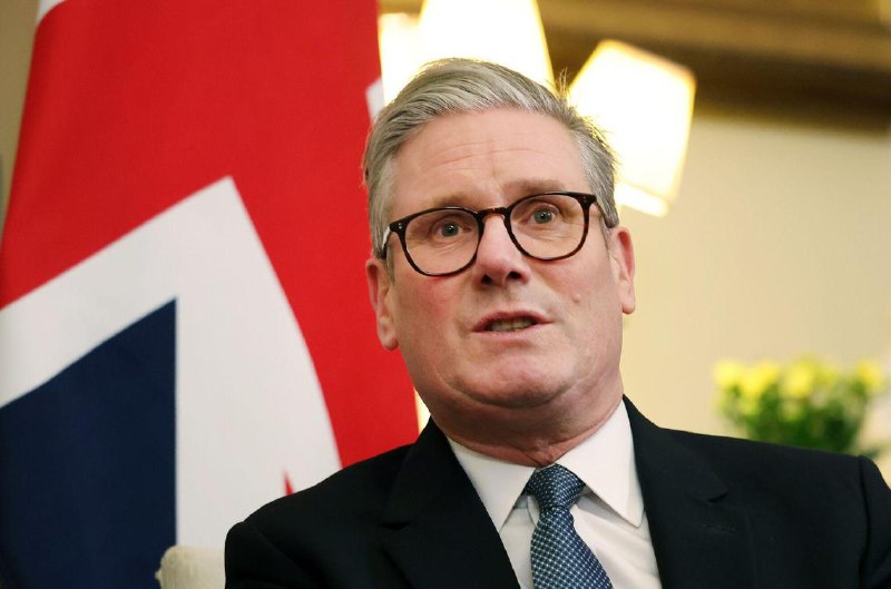 不当言论引争议 英国首相解雇初级卫生部长英国首相斯塔默宣布，解除了格温（Andrew Gwynne）的初级卫生部长职务