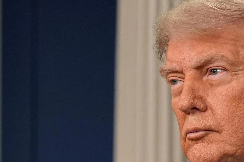 特朗普：若关税被裁定无效 美国将陷经济与安全危机美国总统特朗普说，如果最高法院裁定他动用紧急权力法对几乎所有国家征收全面关税的动议无效，美国将面临经济和国家安全灾难