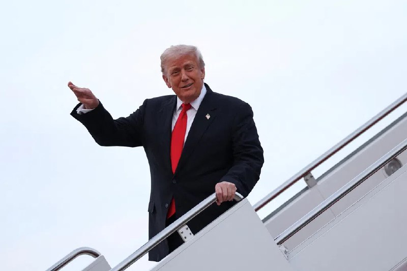 特朗普对BBC高管辞职表示欢迎美国总统特朗普对英国广播公司（BBC）两名高管辞职表示欢迎