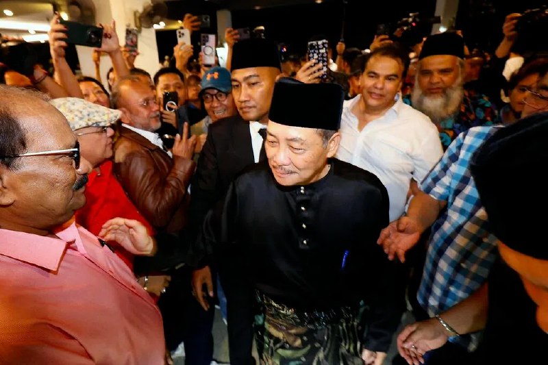 马国沙巴州选：沙盟夺29席成大赢家 希盟仅得1席马来西亚第17届沙巴州选正式成绩出炉，沙巴人民联盟赢下29个议席成最大赢家；希盟攻21席却仅赢1席，惨遭滑铁卢