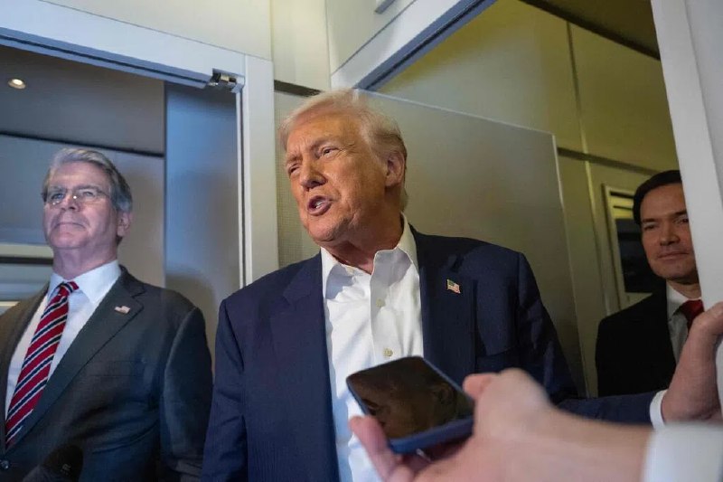 特朗普：美联储不降息 就开除贝森特美国总统特朗普说，如果美国财长贝森特无法协助降低利率，他就会开除贝森特