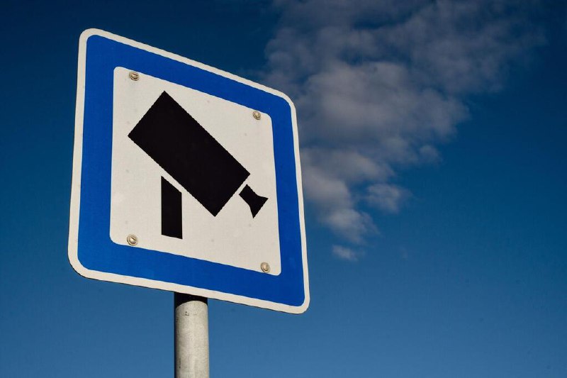 为确保欧盟峰会安全 丹麦禁民用无人机飞行丹麦交通部说，为确保在哥本哈根举行的欧盟峰会安全，丹麦将禁止全国范围内的所有民用无人机飞行