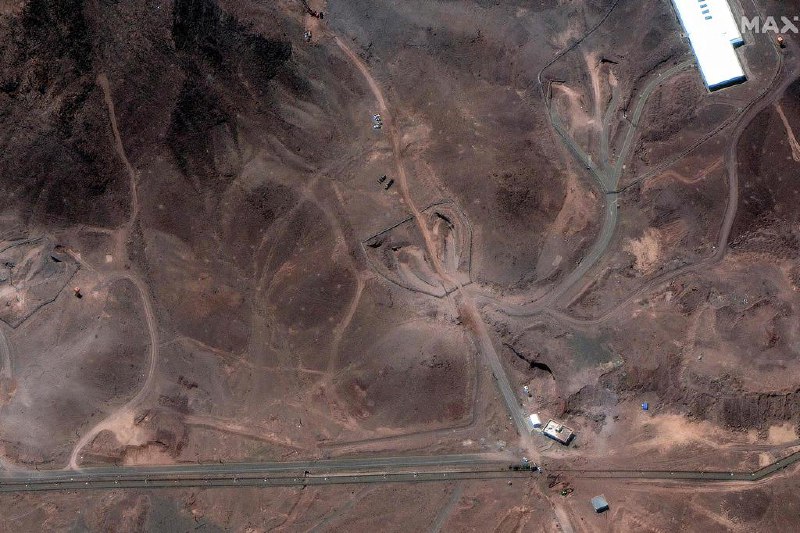 消息：被截获的伊朗官员通话称美国空袭破坏力小于预期《华盛顿邮报》星期天（6月29日）报道，美国截获的伊朗官员通话淡化美国空袭对伊朗核设施的破坏程度