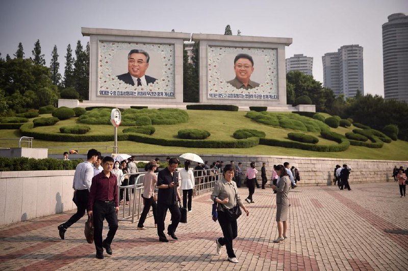 朝鲜修法严控韩流文化 禁止国人用“欧巴”等词语朝鲜政府日前修订《刑法》，大幅加重对“反社会主义文化”的惩罚力度，首次将部分涉外文化传播行为纳入死刑适用范围，禁止朝鲜人使用韩国流行语如“欧巴”（oppa）等词语